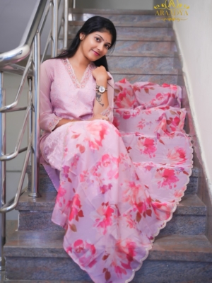 3 piece kurti set

Thread work on Organza fabric